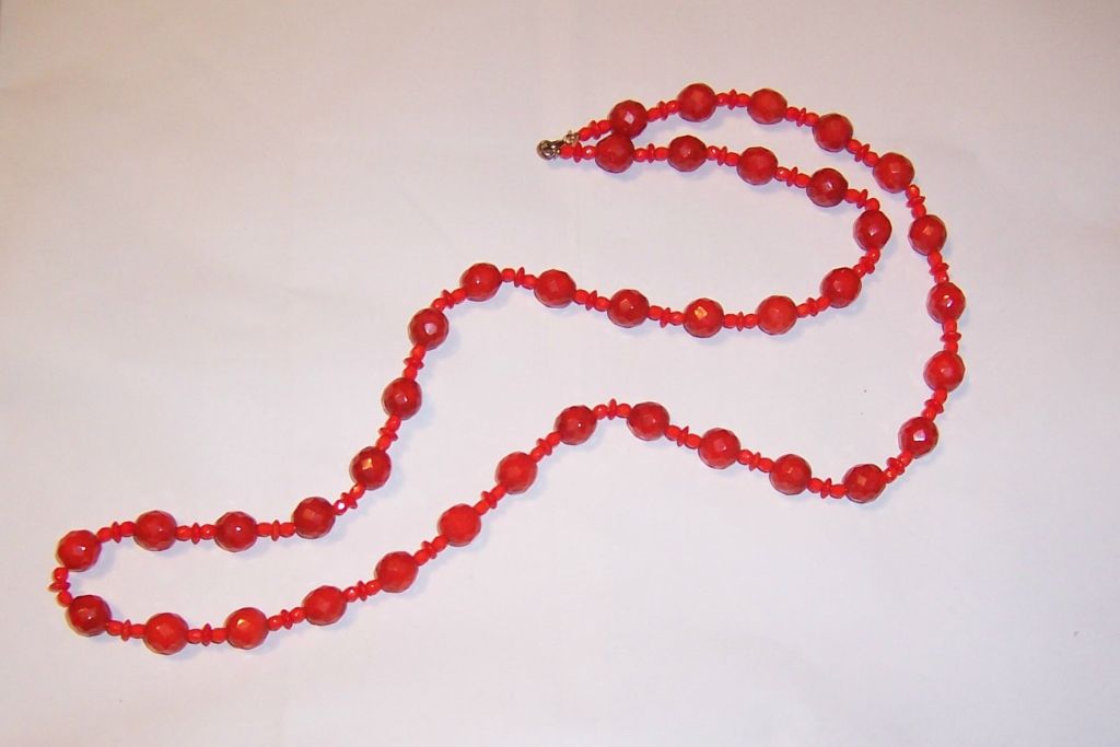 1930's Opaque & Iridescent Orange Czech. Glass Beaded Necklace