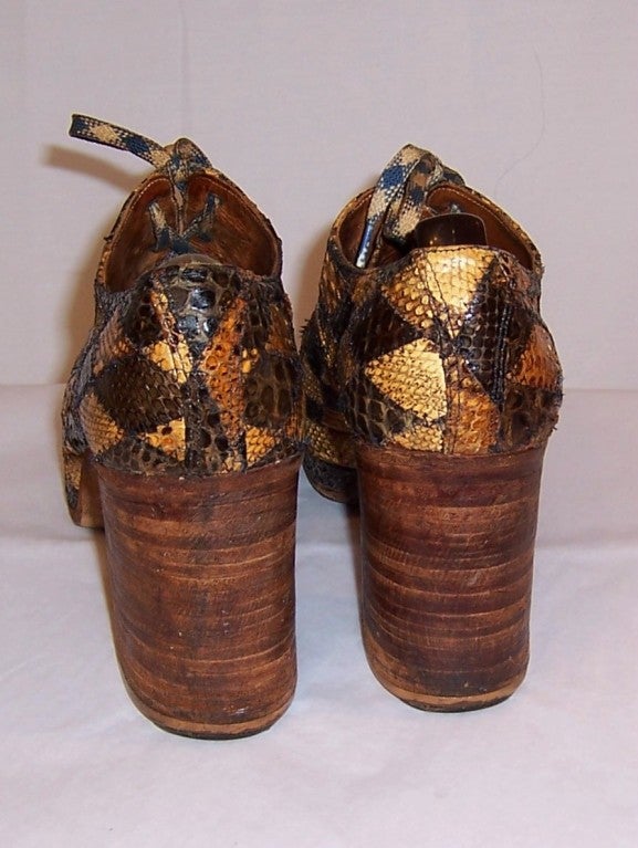 Men's 1970's Original Glam-Rock Band Snakeskin Platform Shoes In Excellent Condition For Sale In Oradell, NJ