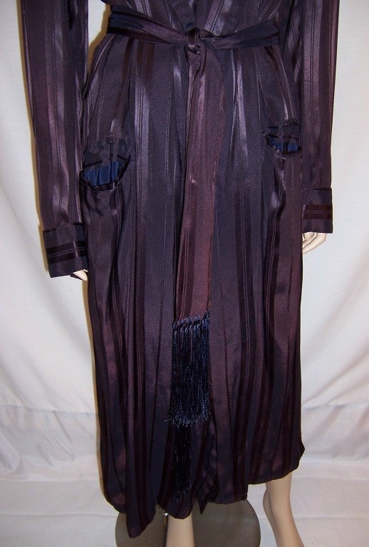 Men's Art Deco Striped Smoking/Lounging Robe For Sale 3