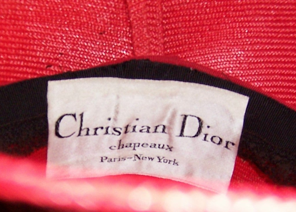 Christian Dior-Red Straw Chapeau with Rose Blossoms For Sale 2