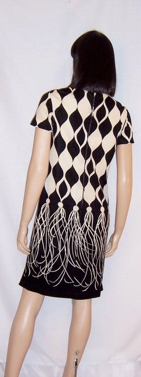 1960's Mod Black & White  Shift Dress/Trompe-L'oeil Fringe In Excellent Condition For Sale In Oradell, NJ