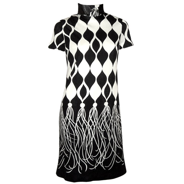 1960's Mod Black & White  Shift Dress/Trompe-L'oeil Fringe For Sale