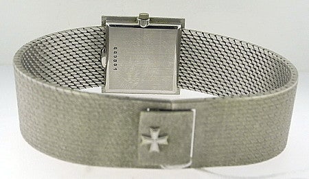 Vacheron Constantin, Gold Square W/Diamond Bezel Bracelet Watch For Sale 1