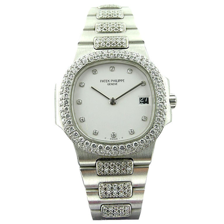 Patek Philippe Ladies Nautilus Platinum & Diamond Bracelet Watch For Sale
