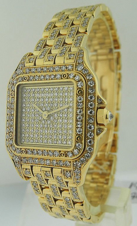 This is a Cartier 18k Yellow Gold Diamond Pave Dial “Panthère” ladies wristwatch with full diamond case and bracelet. Made in the 1990's. Fine, small sized square, center seconds, water-resistant, 18K yellow gold and diamond quartz wristwatch with