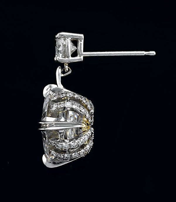 Contemporary Alexandra Mor Asscher-Cut Diamond Earrings