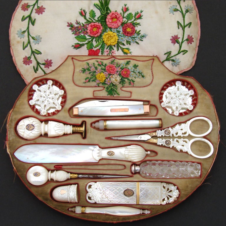 VR Antique French Palais Royal Sewing Box and Twelve Mother of Pearl Enamel Tools 6