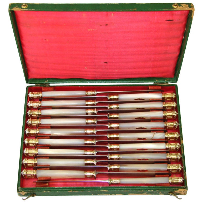 18 Piece Antique French Sterling Silver Gold Vermeil & Pearl Knives For Sale
