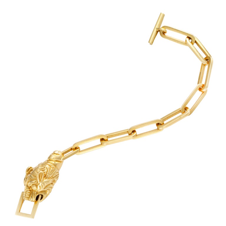 GUCCI A Gold 'Lion Head' Link Bracelet at 1stdibs