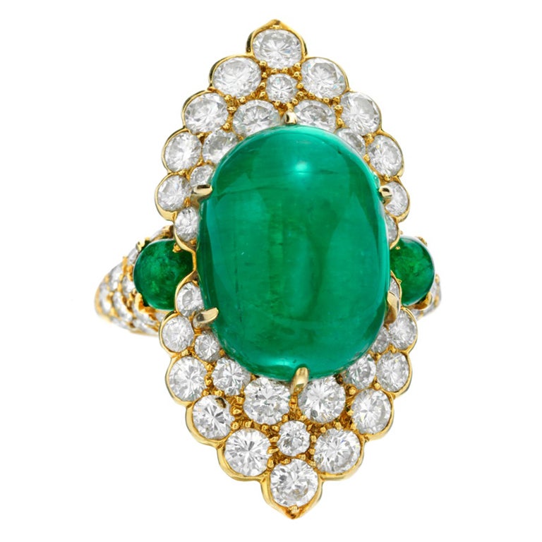 VAN CLEEF & ARPELS An Emerald and Diamond Ring For Sale