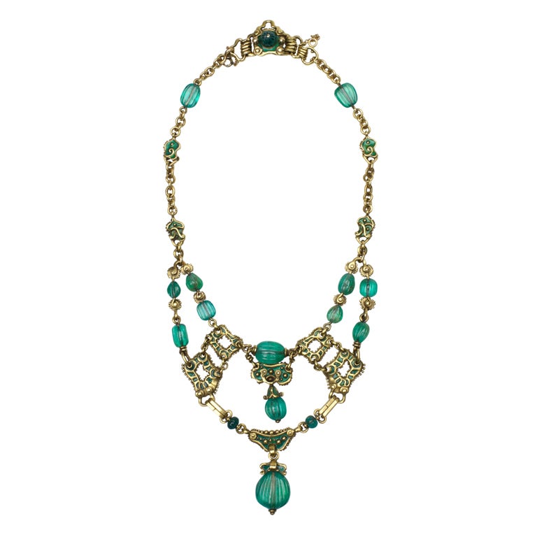 MARCUS & CO. An Antique Emerald, Enamel and Gold Necklace For Sale