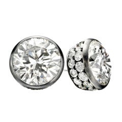 HEMMERLE A Pair of Diamond Stud Earrings