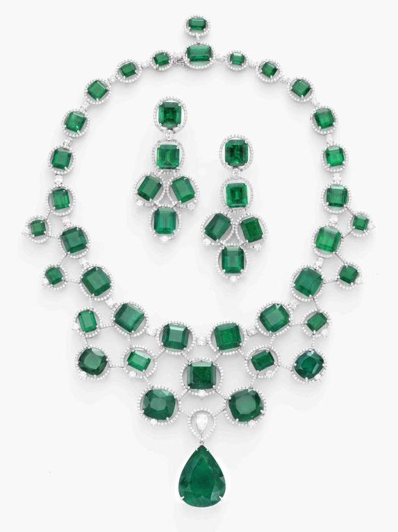 Women's Highly Important Colombian Emerald and Diamond Suite