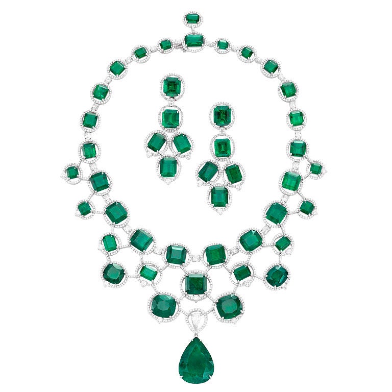 Highly Important Colombian Emerald and Diamond Suite