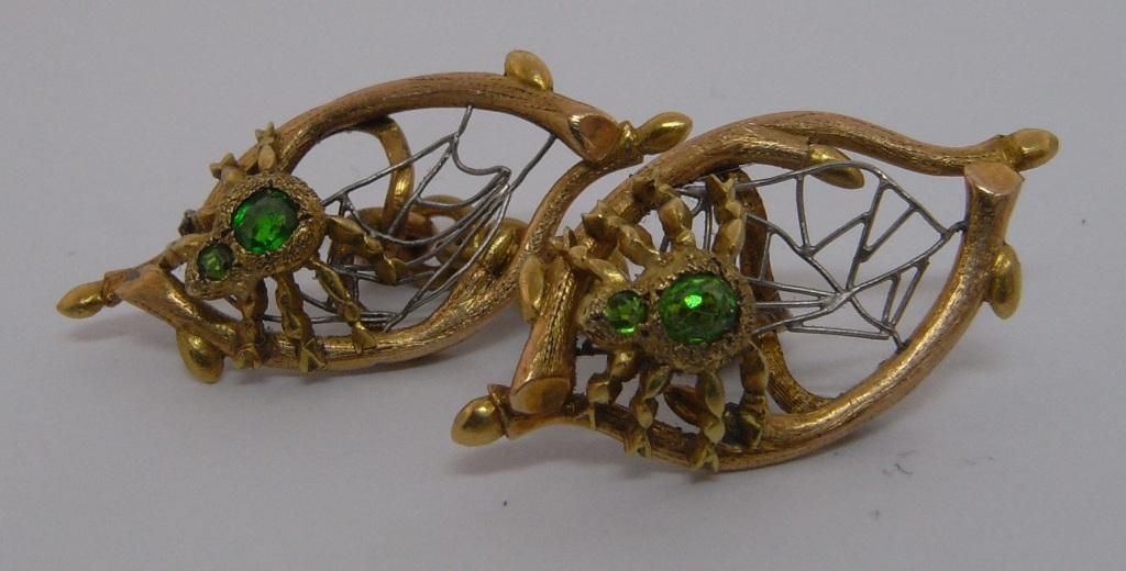 Women's or Men's Russian gold spider and web cufflinks For Sale