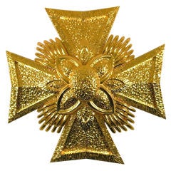 VAN CLEEF & ARPELS Gold Maltese Cross Pin and Pendant