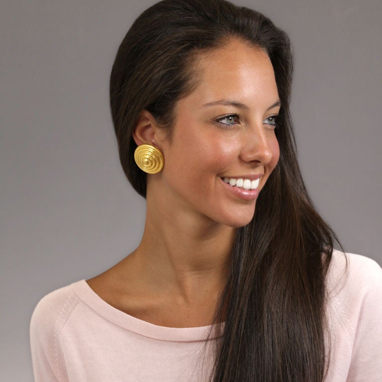 Women's ILIAS LALAOUNIS Gold Disc Earrings