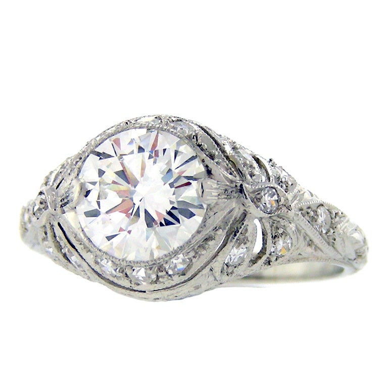 Art Deco 1.30ct Diamond and Platinum Ring 4