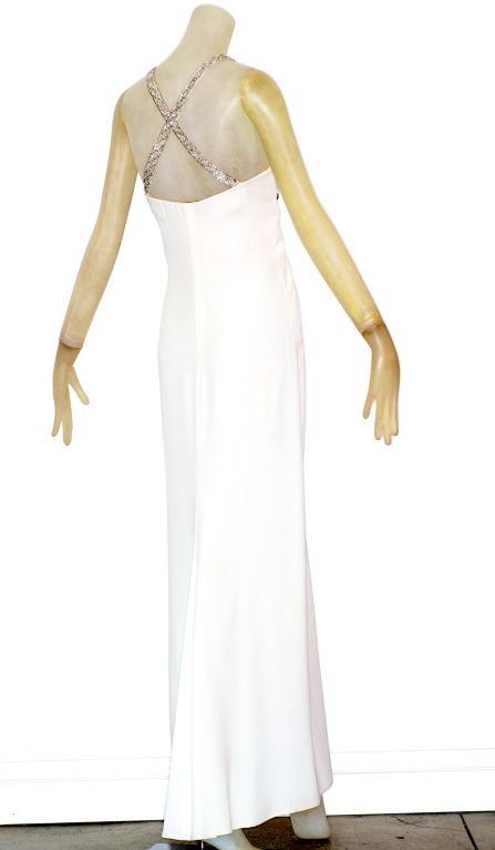 Women's Valentino Prêt-å-Porter White Crepe Gown with Embroidered Straps For Sale