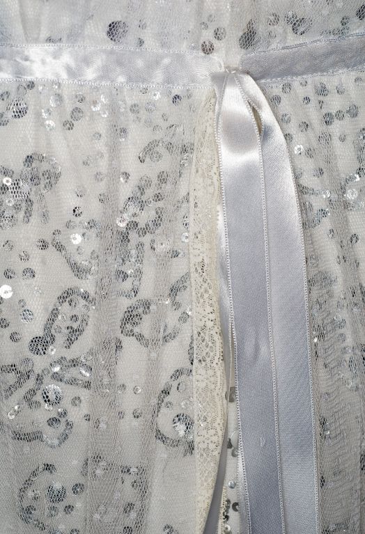 Valentino Prêt-å-Porter Silver Embroidered 'Bow' Gown For Sale 4