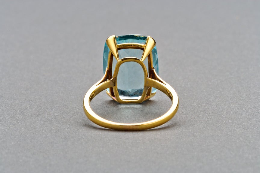 Women's French Aquamarine Gold Ring 1930s