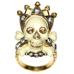 CODOGNATO Vanity Crowned Skull Ring