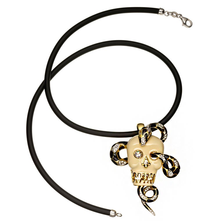 CODOGNATO Skull Pendant & Choker For Sale