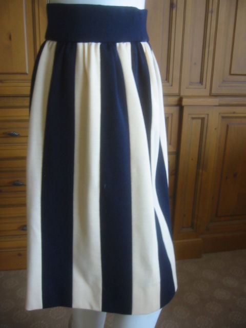 Bold stripe jersey skirt from Norman Norell For Sale 1