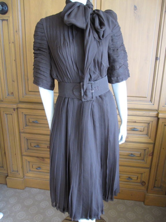 Dreamy silk chiffon pleated dress from Norman Norell<br />
Matching belt not shown<br />
<br />
Bust 38