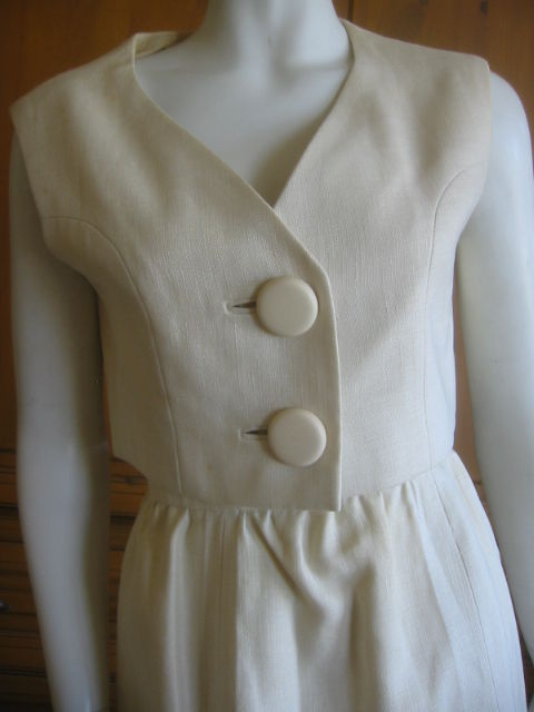 Women's Norell 2 piece linen suit with Bold Button Details