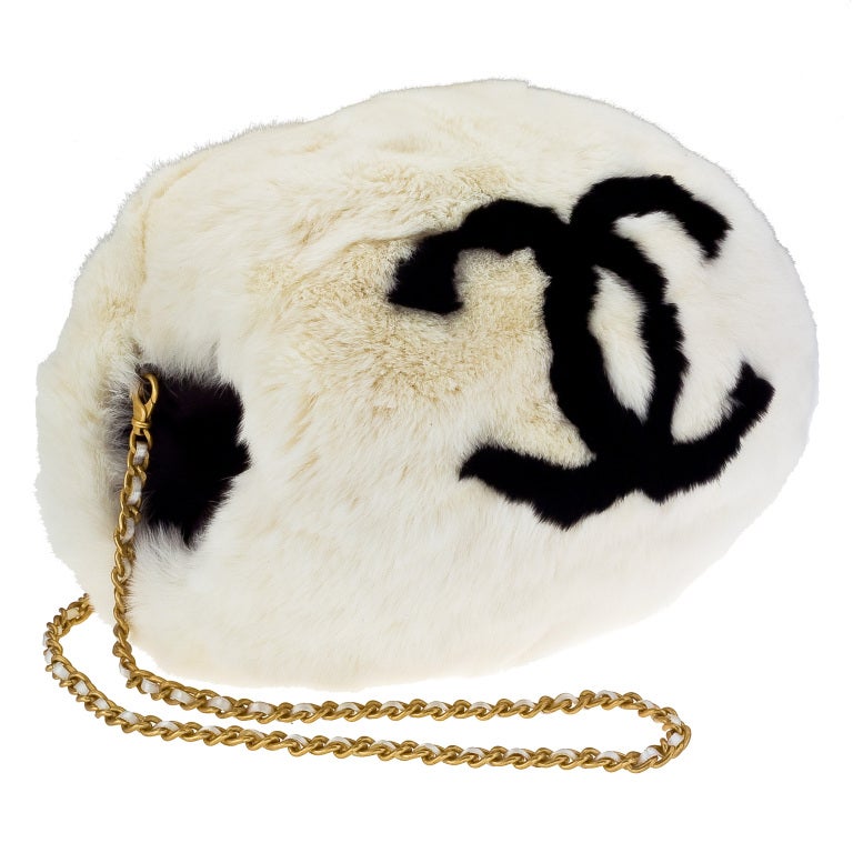 Vintage Chanel White Hand Muff With Black Logo.

