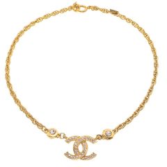 VINTAGE CHANEL CC NECKLACE WITH RHINESTONES