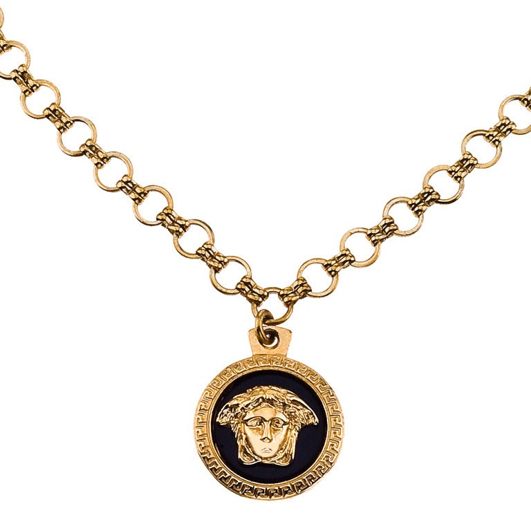 VINTAGE GIANNI VERSACE MEDUSA PENDANT NECKLACE