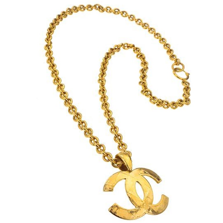 Chanel Quilted CC Motif Necklace