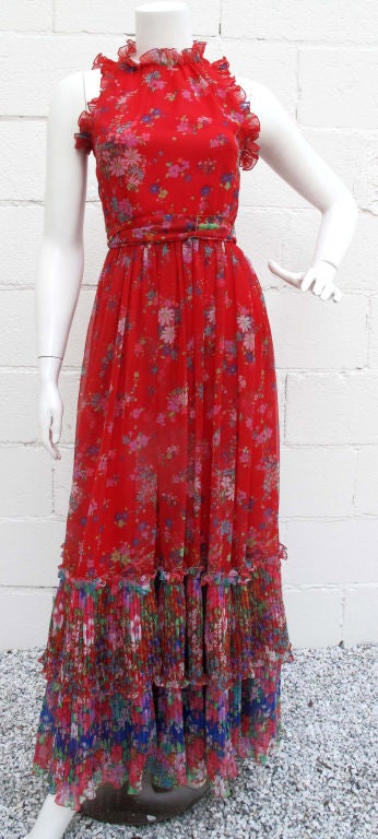 Women's Radient Red 1970s Floral Maxi Dress
