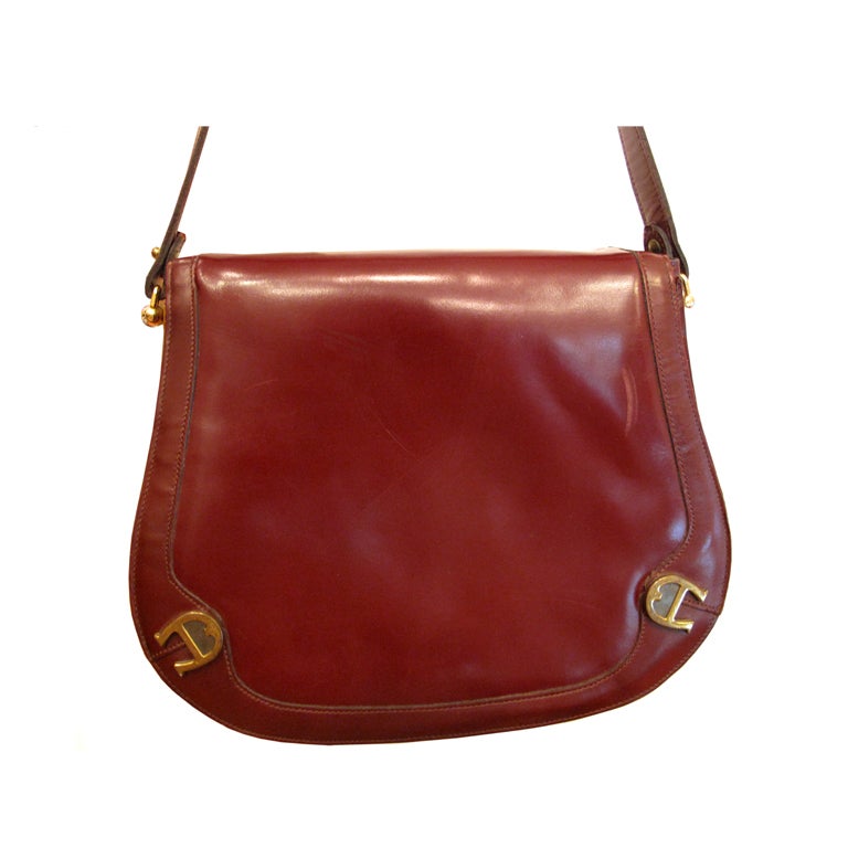 Sold at Auction: Vintage Etienne Aigner Handbags - Lot 1307
