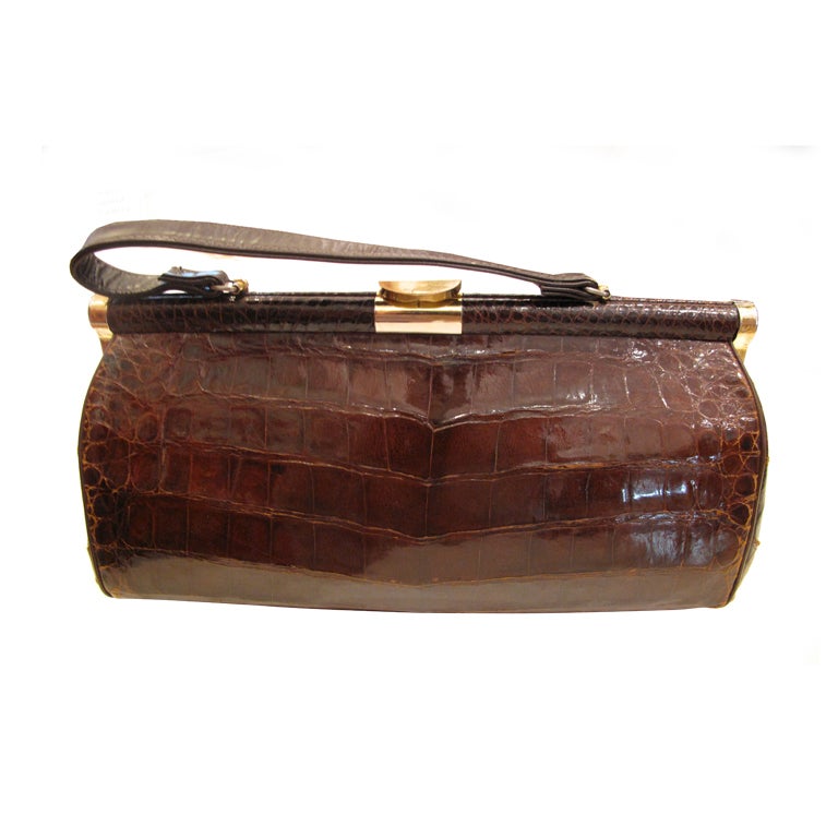 BELLESTONE Long Alligator Purse in Brown