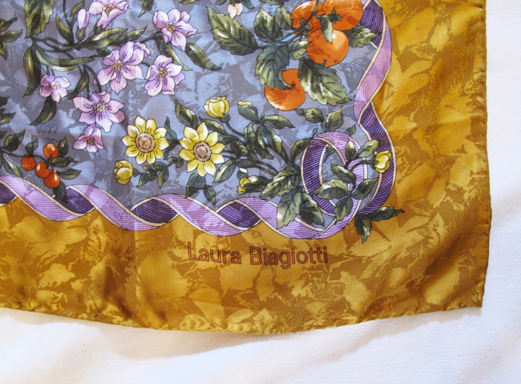 Extra Large Silk Floral LAURA BIAGIOTTI Scarf In Excellent Condition In Brooklyn, NY