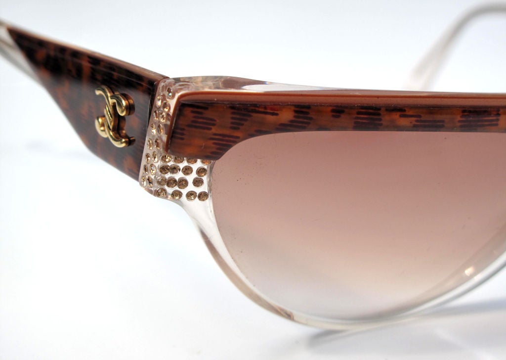 CARVEN Tortoise-Style Patterned Sunglasses at 1stdibs