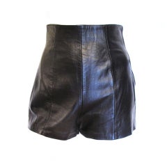 Vintage MICHAEL HOBAN NORTH BEACH Leather High Waist Shorts