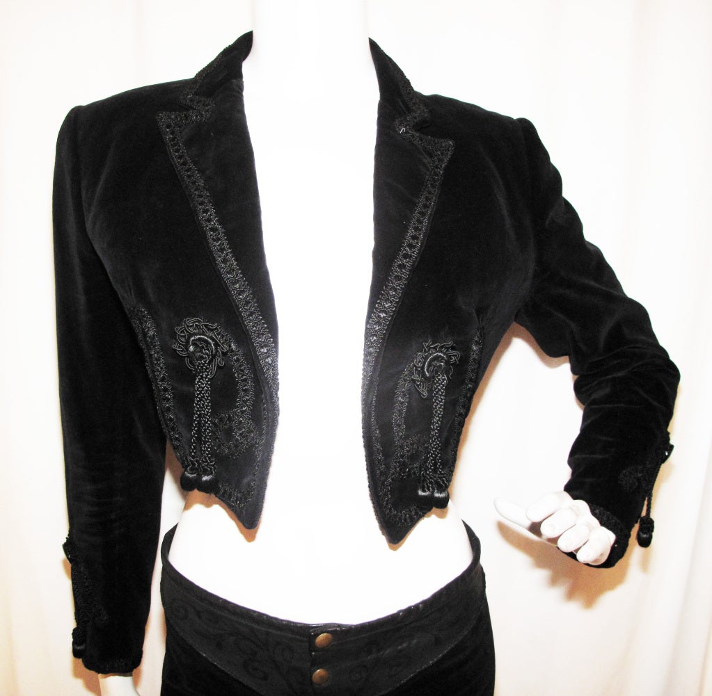 AMAZING 2pc Blk Velour & Leather Bolero Pant Suit In Excellent Condition For Sale In Brooklyn, NY