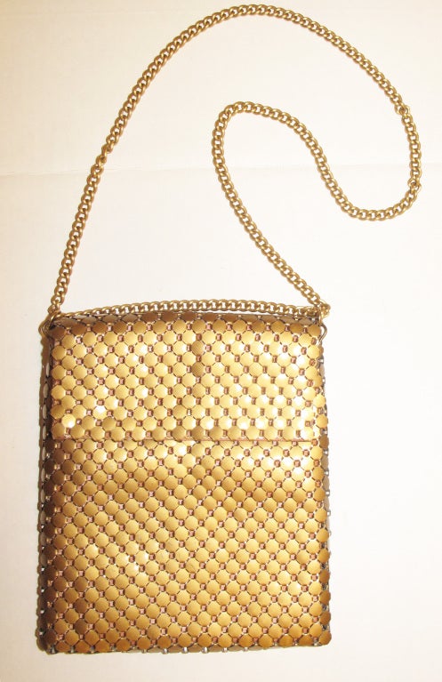 Very Cool Vintage WHITING & DAVIS Brassy Gold Metal Shoulder Bag. Chain Strap can be worn long or doubled to become shorter. Strap is 18
