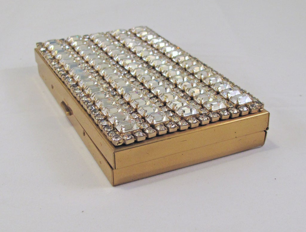 Rhinestone and Gold Tone Vintage Compact Clutch In Excellent Condition In Brooklyn, NY