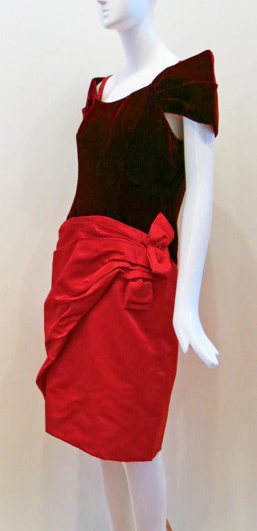 Women's Scaasi Boutique Holiday Velvet Dress