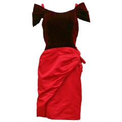 Scaasi Boutique Holiday Velvet Dress