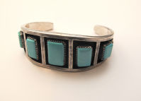 Vintage 1980s Zuni American Indian Sterling & Turquoise Cuff