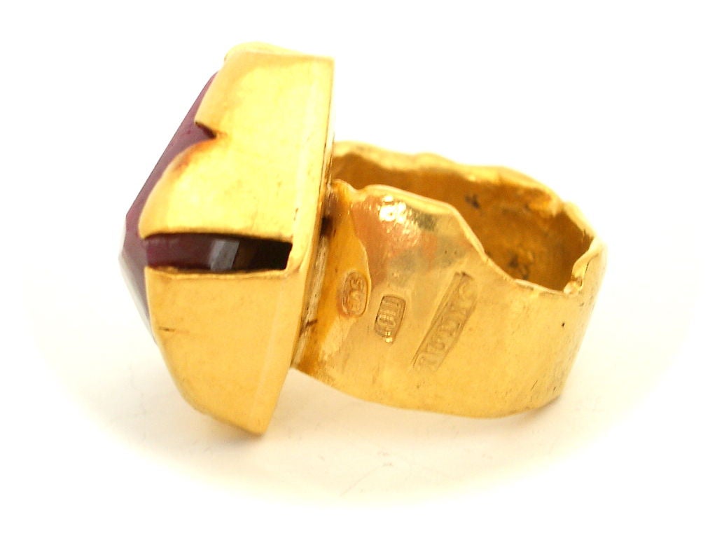 Henry Alvin Sharpe a High Carat Gold and Ruby Ring 3