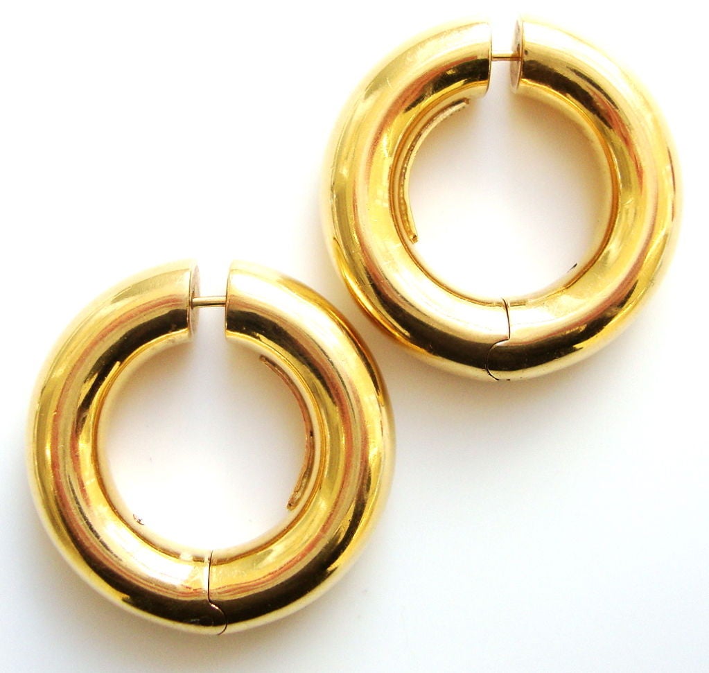 Tiffany And Co 18k Gold Earrings Italy At 1stdibs Women S Tiffany Co 18k Gold Earrings Italy For