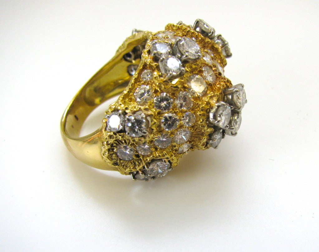 A French Diamond Gold Cocktail RIng In Excellent Condition In Cincinnati, OH
