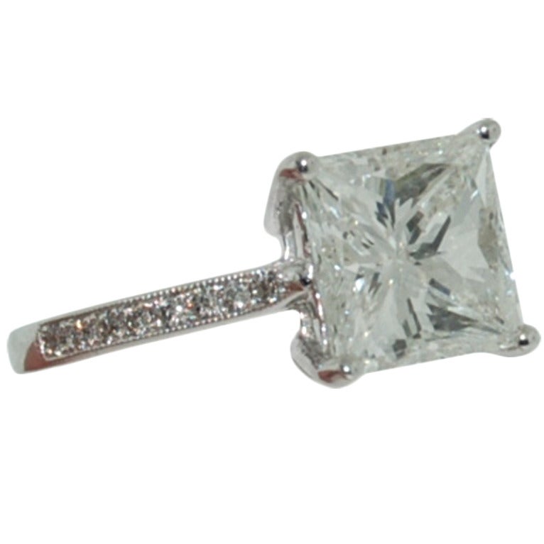 Princess Cut Diamond Ring in 18ct White Gold (1.03ct tw.)
